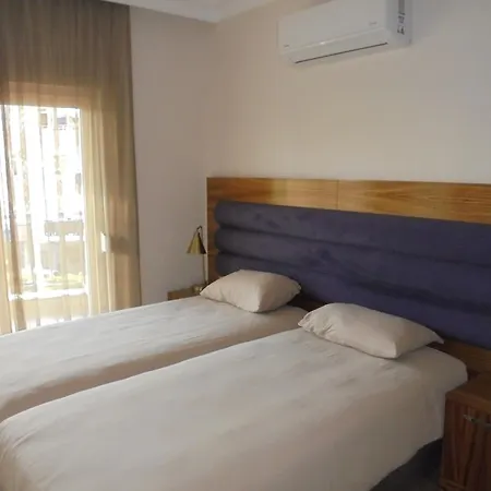 Xperia Park With Large Balcony And Seaview & Free Airport Shuttle Service Apartment *