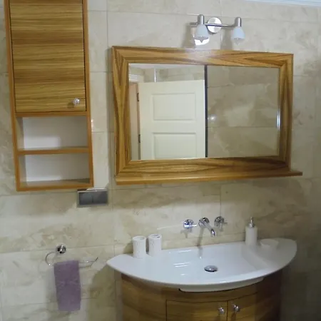 Xperia Park With Large Balcony And Seaview & Free Airport Shuttle Service Apartment *