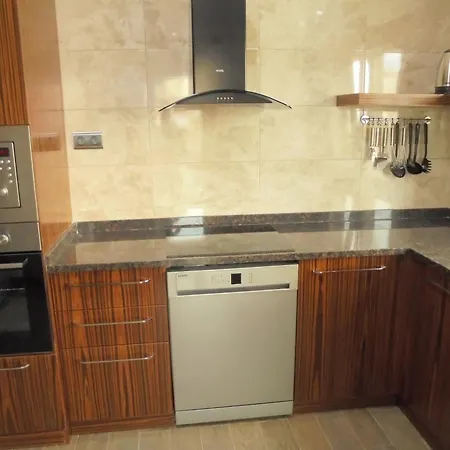 Xperia Park With Large Balcony And Seaview & Free Airport Shuttle Service Apartment